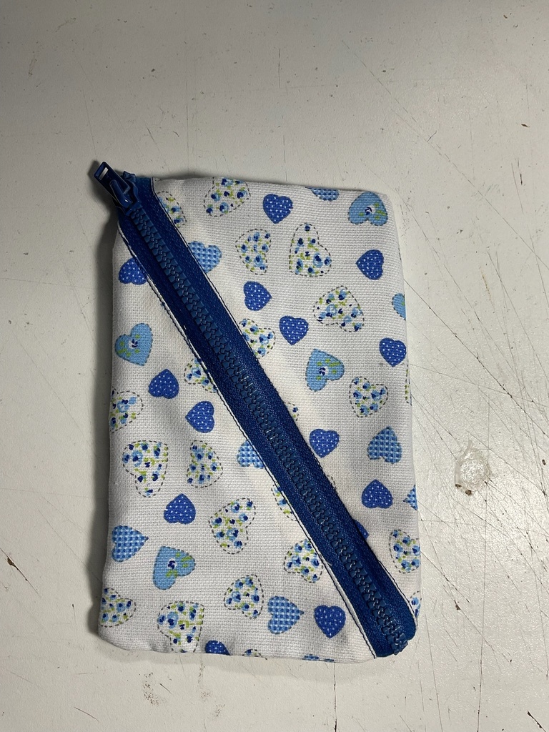 Trousse fermée