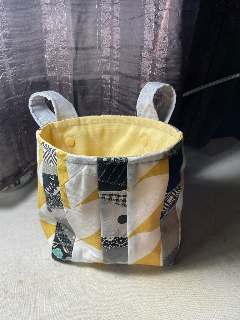 Sacoche vélo ou trottinette jaune